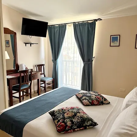 Casa Famiani Bed & Breakfast-2